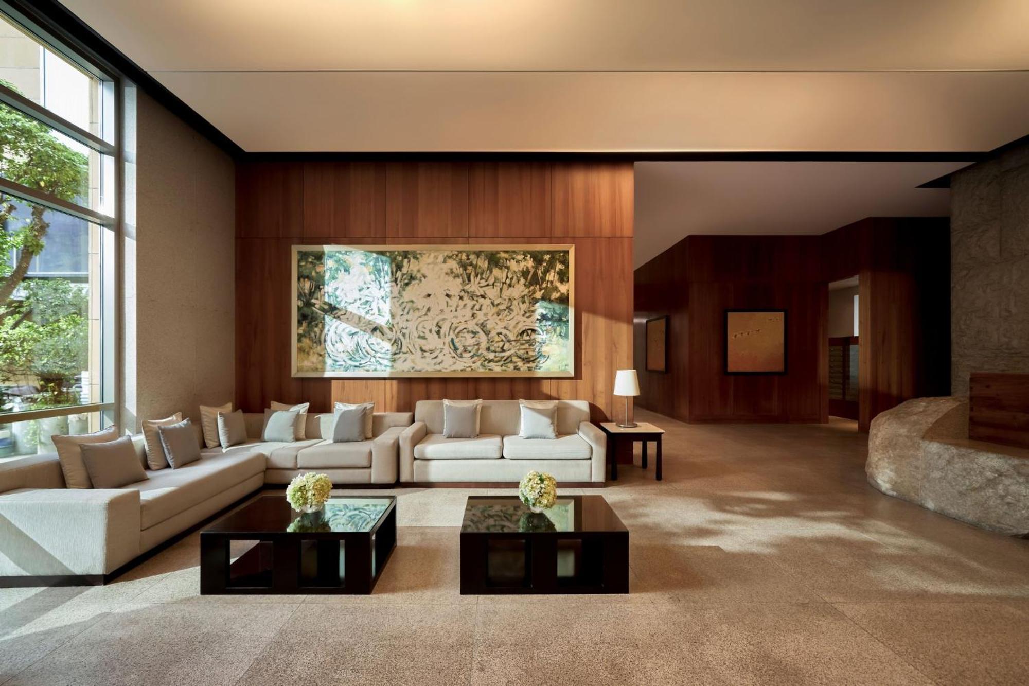Intercontinental Residences Sài Gòn Khách sạn hẻo lánh TP. Hồ Chí Minh