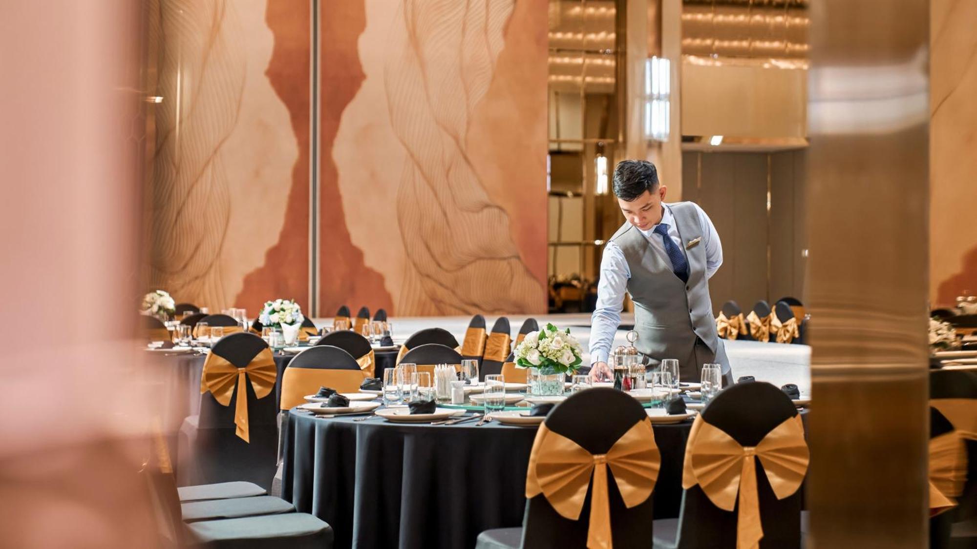 Intercontinental Residences Sài Gòn 5*